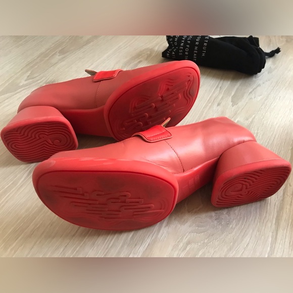 FLUEVOG- mod ‘Shelly’ in sherbet orange size 8 - Picture 3 of 7